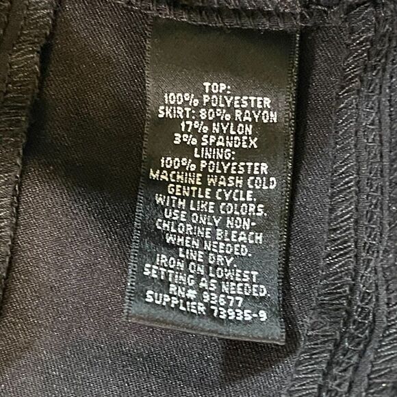 Nicole by Nicole Miller | Velvet Top Bodycon Dress | Size 6 - Picture 10 of 11